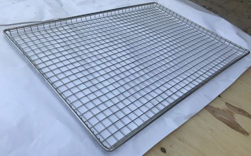 Latest company news about 880 سینی مش سیم جوش داده شده برای پردازش مواد غذایی PET به مکزیک