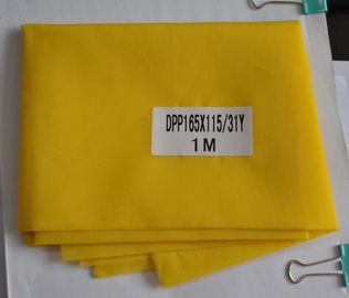 چاپ پارچه ابریشم تک رنگ پلی استر مش ، 165T -31 کشش پارچه زرد