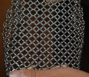 قیمت خوب تمیزکننده سخت افزار چدنی 304 از فولاد ضد زنگ Chainmail 7 * 7 اینچ آنلاین