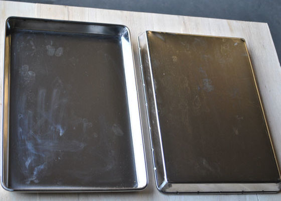 قیمت خوب Ss304 Ss316 بدون سوراخ سینی مش FDA سینی برای پخت نان آنلاین