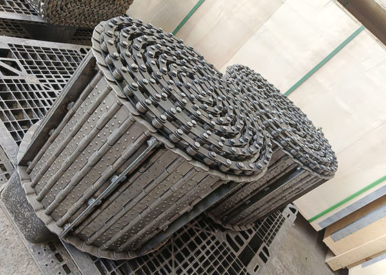 سیستم کمربند حمل کننده زنجیره ای فولادی برای تراشه حمل کننده ماشین CNC کمربند های چرخ دار